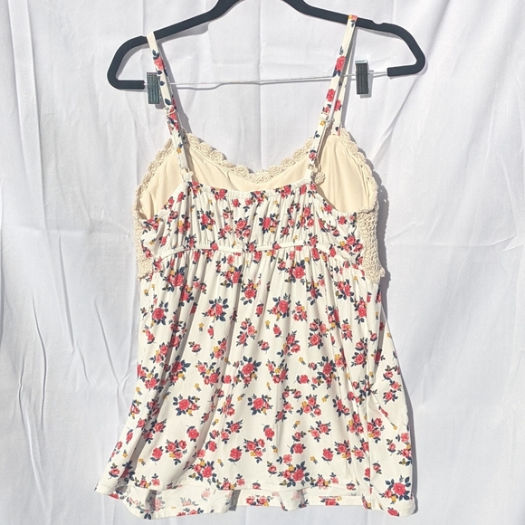 Macrame Boho Tanktop - Picture 2 of 9